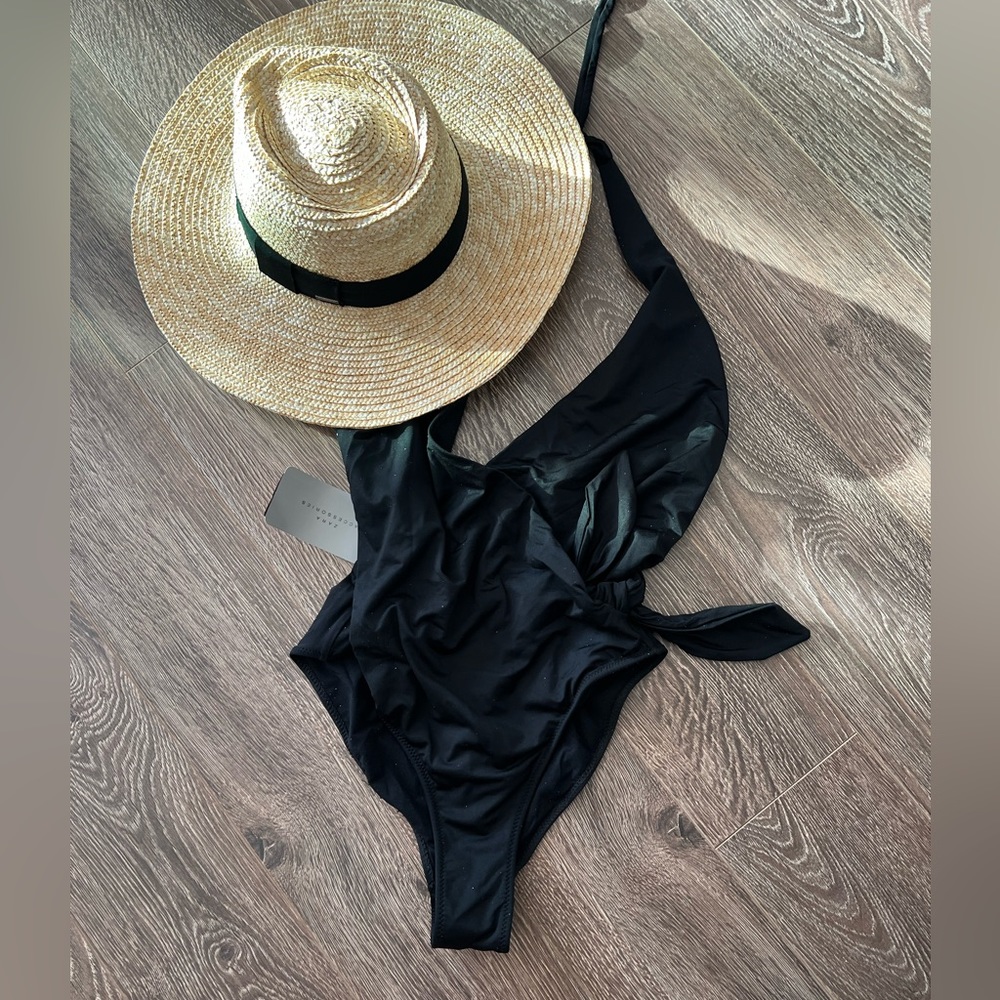 NWT Zara Swimsuit